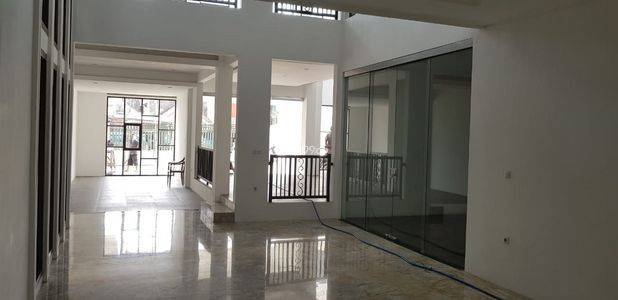Gedung Kantor Ruko Luas 467 Poros Jalan Sukarno Hatta _ 684B