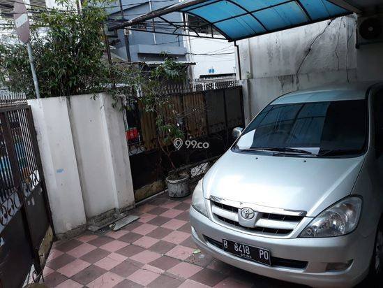 Ruko hoek siap pakai di Kelinci, Pasar Baru, Sawah Besar