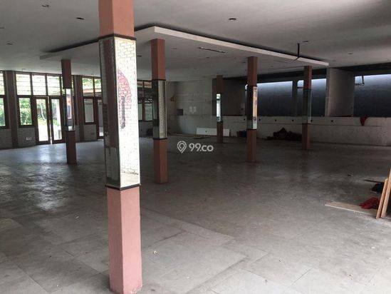 Disewakan ruang usaha mainroad sukajadi