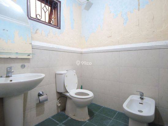 Villa di Komplek Malibu Indah