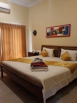 Hotel + Restoran + 3 Swim Pool Sewon, OMSET 2M-an Parangtritis