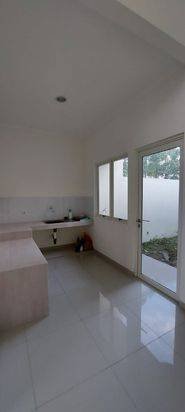 Disewakan Cluster Dhana Lt. 119/71 Suvarna Sutera Tangerang