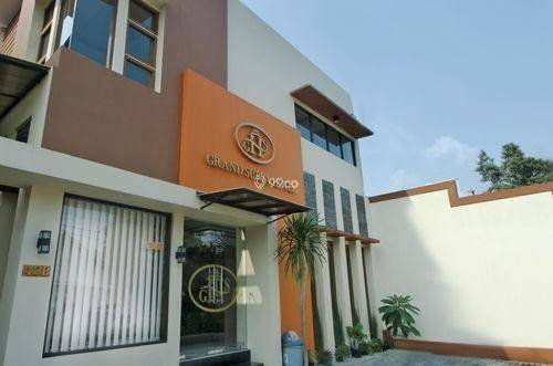 Hotel *2 Keraton Yogyakarta, 51 Luxroom Tengah Kota Wisata @ M
