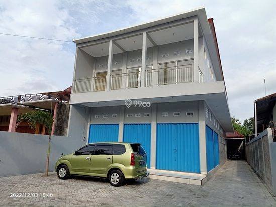 Ruang Usaha Plus Rumah Tinggal di Kalasan