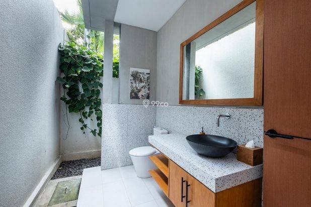 #EBL366 FOR RENT VILLA DI SEMINYAK BALI