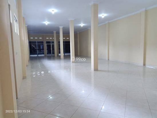 Ruang Usaha Plus Rumah Tinggal di Kalasan