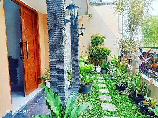 RUMAH CANTIK DAN MURAH DI MAGUWO