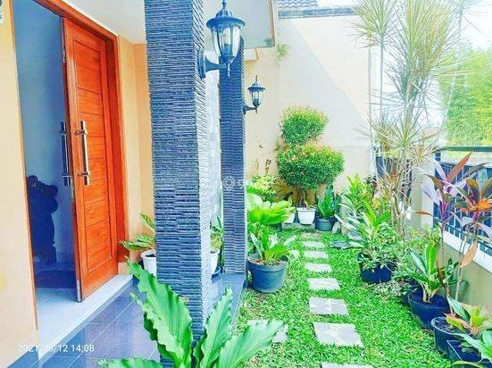 RUMAH CANTIK DAN MURAH DI MAGUWO
