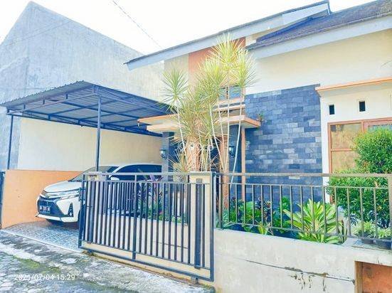 RUMAH CANTIK DAN MURAH DI MAGUWO