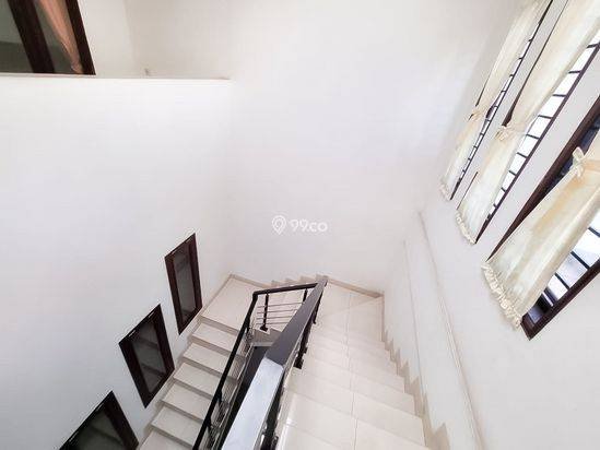 Villa di Komplek Cemara Asri