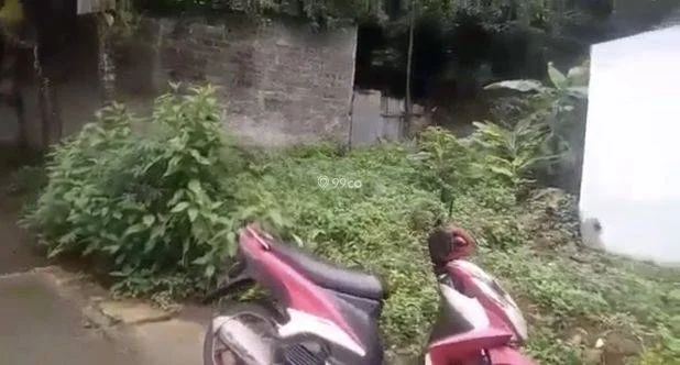 TANAH KOSONG BELAKANG ALUN-ALUN KOTA DEPOK