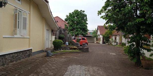 Rumah Antik dan Usaha Kost Strategis Pusat Kota Tasikmalaya