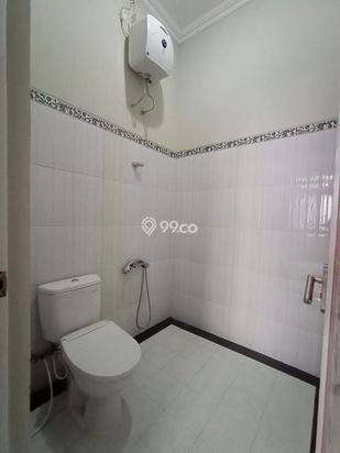 Rumah + Swim pool Mewah, Harga 1000% Murah, Maguwoharjo 1000%