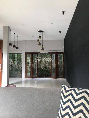 Villa Gito Gati, WOW Swimpool+ 4 car Basement Nagiiiih @ rumah