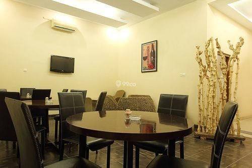 Hotel *2 Keraton Yogyakarta, 51 Luxroom Tengah Kota Wisata @ M