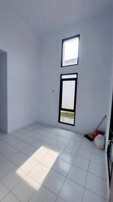 Disewakan rumah 12x8m, 2 Kamar di Citra Maja Raya 2, Cluster S