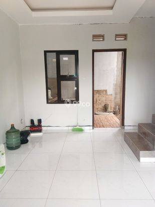 Rumah baru 2Lantai harga 1Lantai di panyileukan dekat SD Juara