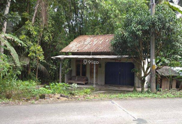Tanah pekarangan area ke purun manisrenggo