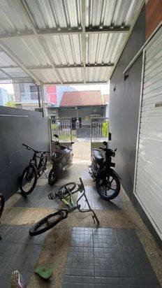 Rumah  Luas 105 di Vila Bukit Tidar Dinoyo kota Malang _ 644B