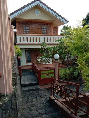 Villa nyaman  babus