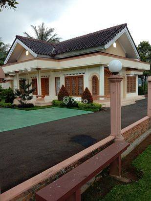 Villa nyaman  babus