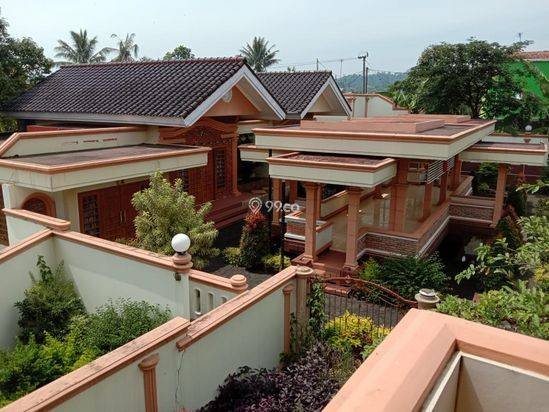 Villa nyaman  babus