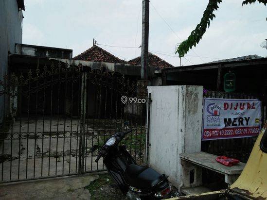 Rumah hitung tanah di Petemon