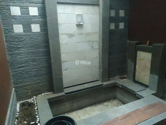 rumah 2 lantai BISA KPR lokasi bandung timur