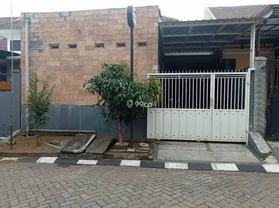 Rumah  Luas 105 di Vila Bukit Tidar Dinoyo kota Malang _ 644B