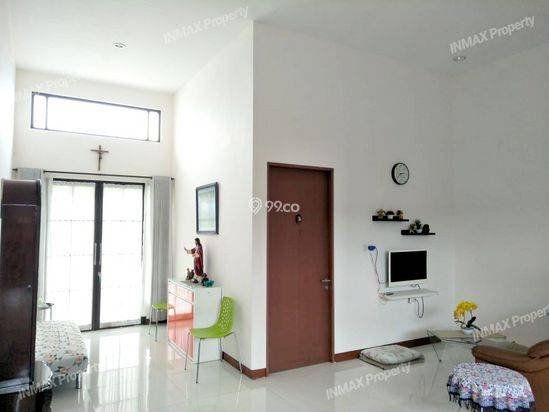 *Rumah 2 Lantai Luas 200 di Araya Binus Kota Malang _ 486B