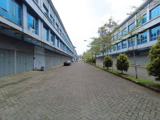 Ruko Gandeng CBD Polonia ( Blok F )