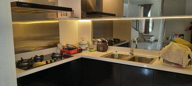 rumah amanda corner fully furnish