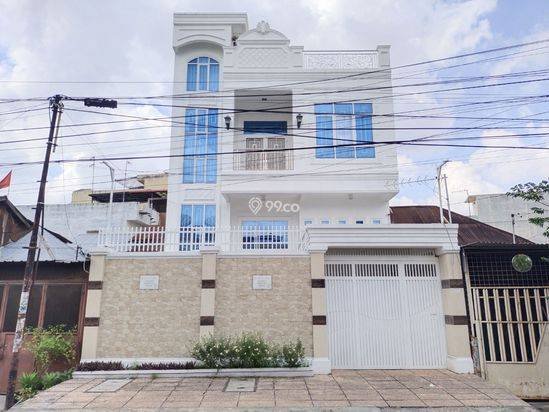Villa di Jl. Madong Lubis ( Simp Sei Kera )