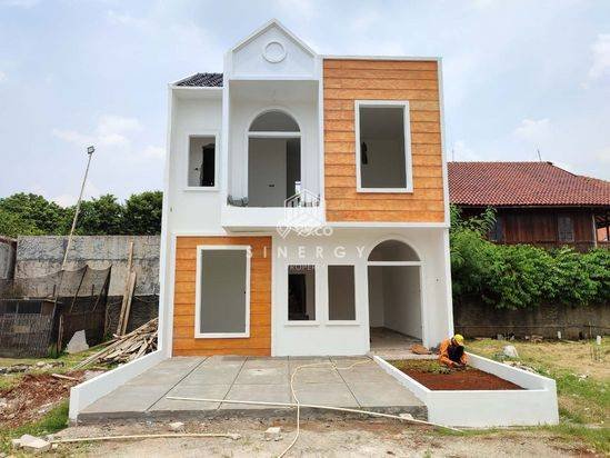 Rumah 2 lantai di selatan jakarta lokasi strategis