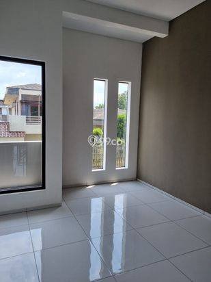 Rumah 100% Baru Lux Minimalis dekat Trans Studio Buahbatu