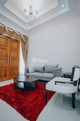 Rumah Kolam Renang Jl DAMAI, Sewa 5KT 2Lantai@ Jakal Kaliurang