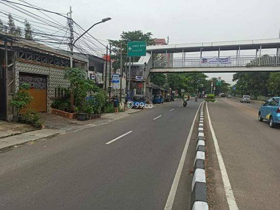 Rumah Strategis Pinggir Jalan Raya Harga Murah Rumah Strategis Pinggir Jalan Raya Harga Murah