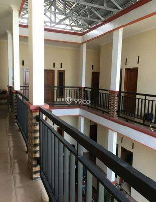 KOST DIJUAL: K182 Kost utara UMS dekat Lor inn Solo harga 1,9M