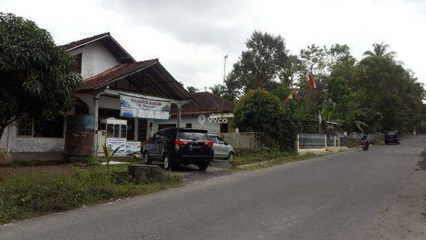 Rumah Salam. Sejuk, Luas dan Strategis