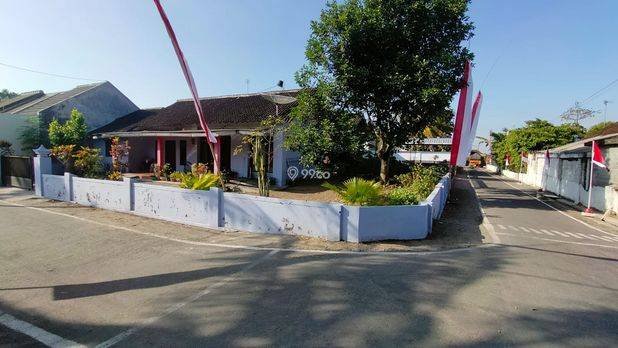 JUAL RUMAH BONUS TANAH LUAS DI TAWANGBRAK GARUM BLITAR