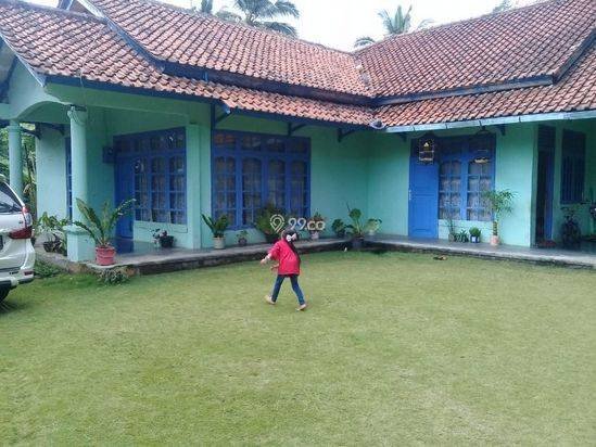 Rumah Luas dan Sejuk di Pedesaan Ciamis