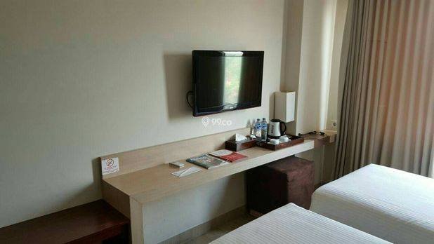 %SAHAM 3 Stars Hotel Bandara Adi Sucipto, 70Luxroom Kalasan Yo