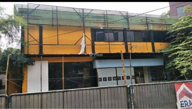 Rumah Kantor di Jalan Kalibata Tengah