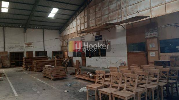 Sewa Gudang Terboyo Semarang – 4285