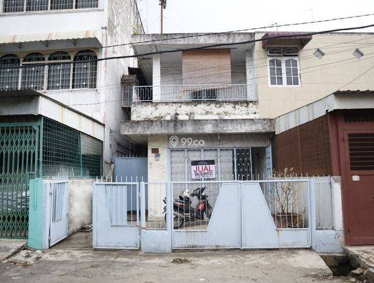 Rumah di Jalan Emas ( Dekat Sabarudin )