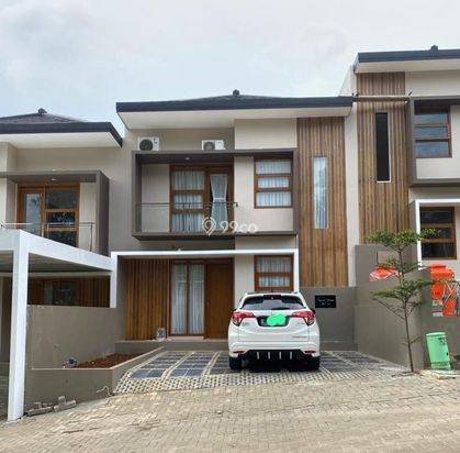 RUMAH 2 LANTAI (NEGO + KPR) DAERAH DAGO ATAS DALAM CLUSTER