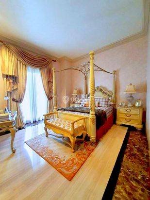 Dijual Rumah American Classic di Pondok Indah Full Furnished Dijual Rumah American Classic di Pondok Indah Full Furnished