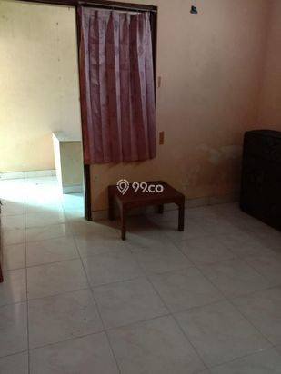 KOST DIJUAL: K141 2 lantai UMS Solo harga 2,5M ada rumah induk
