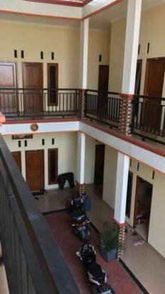 KOST DIJUAL: K182 Kost utara UMS dekat Lor inn Solo harga 1,9M