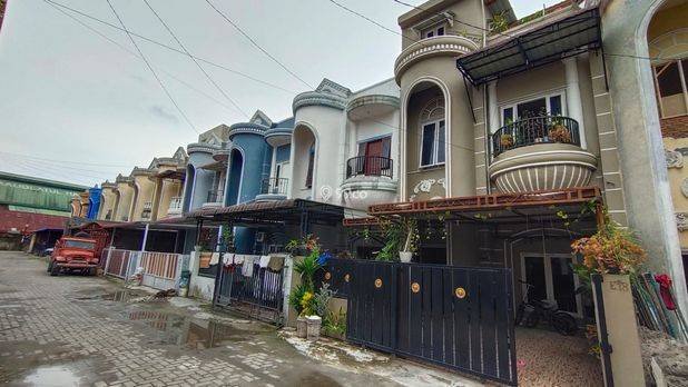 Rumah 2 Lantai harga 1 lantai-Terima Cantik-Villa Setiabudi